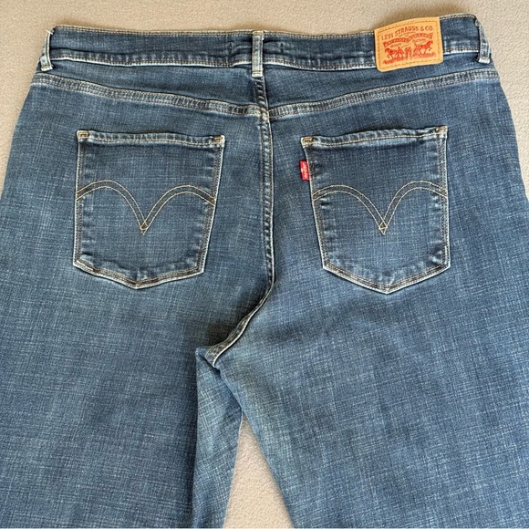 Levi’s Classic Boot Medium wash women’s 14M W32 L30 - Picture 4 of 14